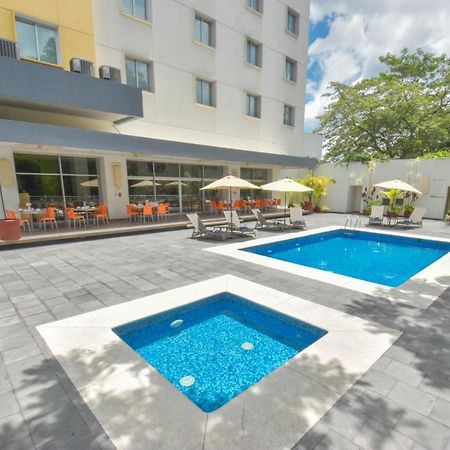 Hb Cordoba Hotel Exterior foto